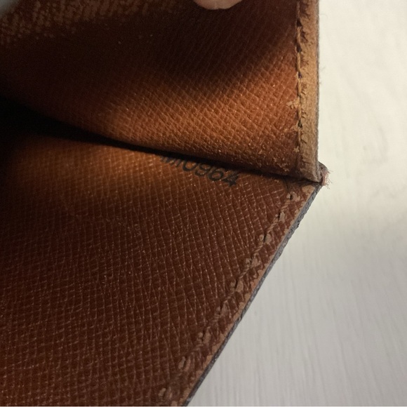 Louis Vuitton bags - Picture 8 of 12